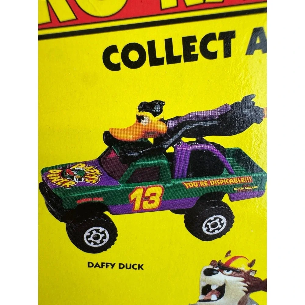 NIP Vintage 1993 Matchbox Looney Tunes Pro Racers Bugs Bunny & Daffy Duck